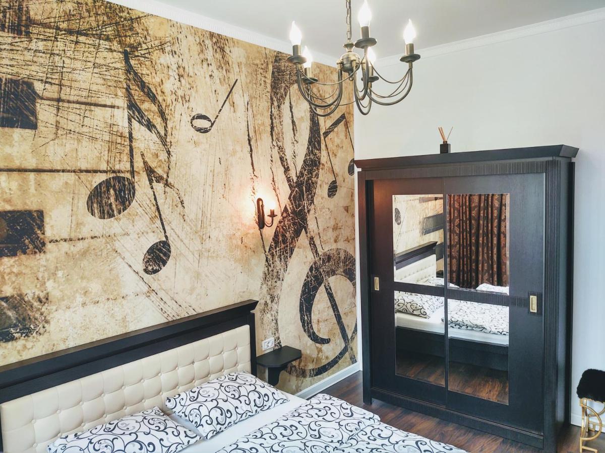 Cezari Aparthotel Брашов Экстерьер фото