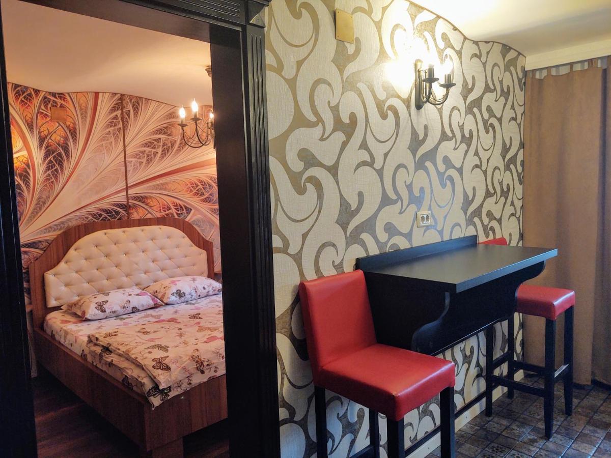 Cezari Aparthotel Брашов Экстерьер фото