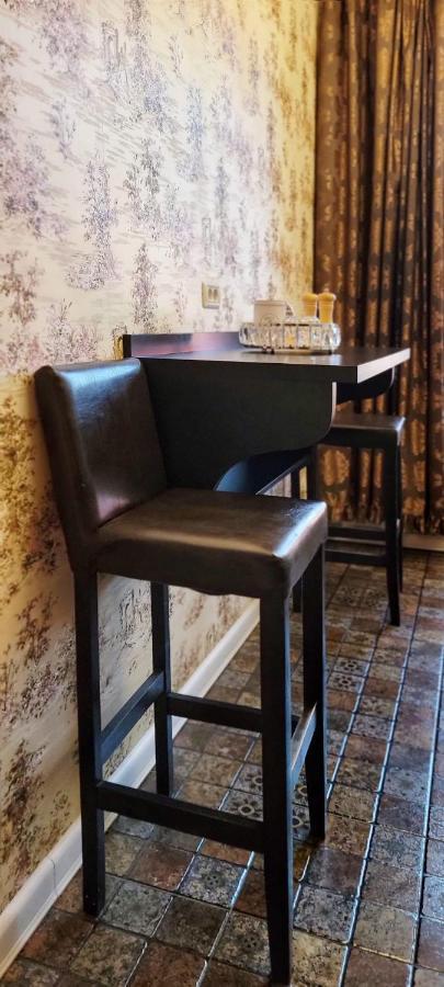 Cezari Aparthotel Брашов Экстерьер фото