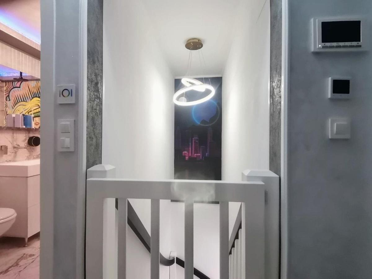 Cezari Aparthotel Брашов Экстерьер фото